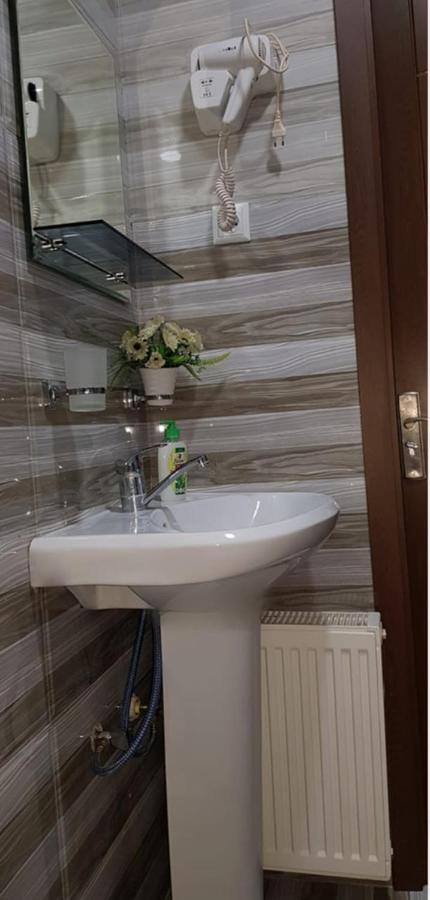 Apartment Izabella Tbilisi Ngoại thất bức ảnh